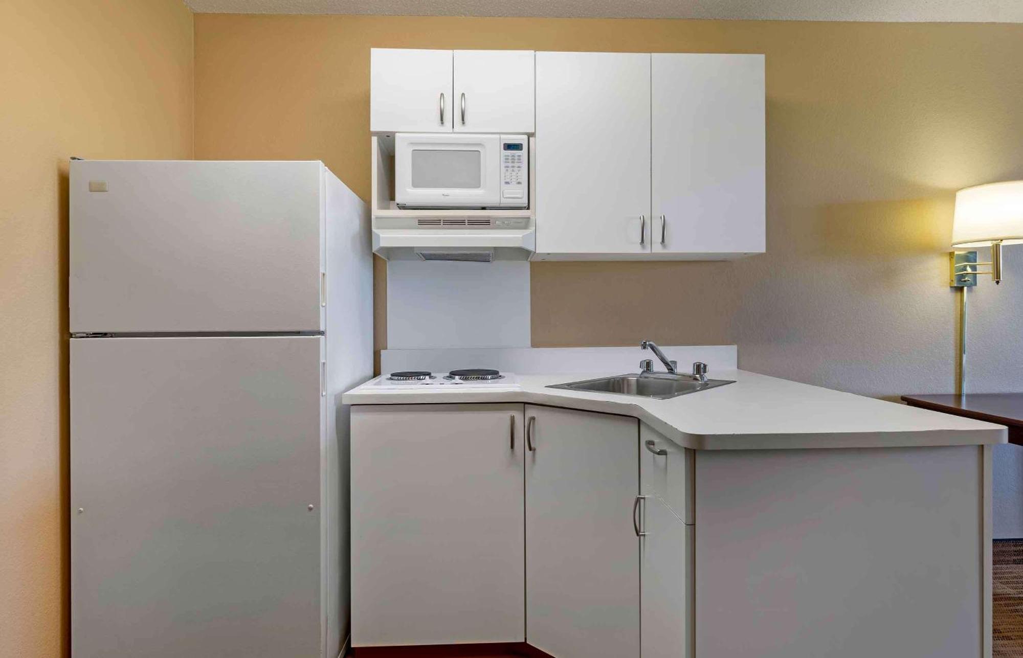 Extended Stay America Select Suites - Chicago - Hanover Park Eksteriør billede
