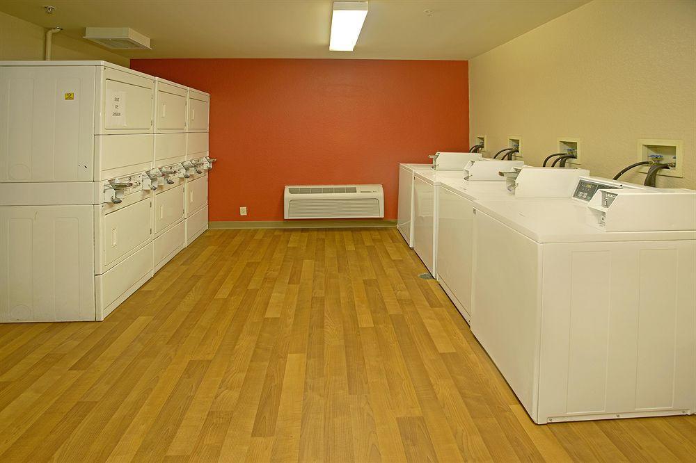 Extended Stay America Select Suites - Chicago - Hanover Park Eksteriør billede